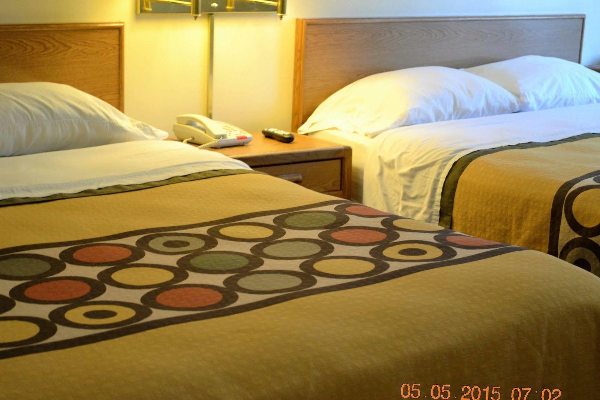 Brookshire Inn Inez 外观 照片