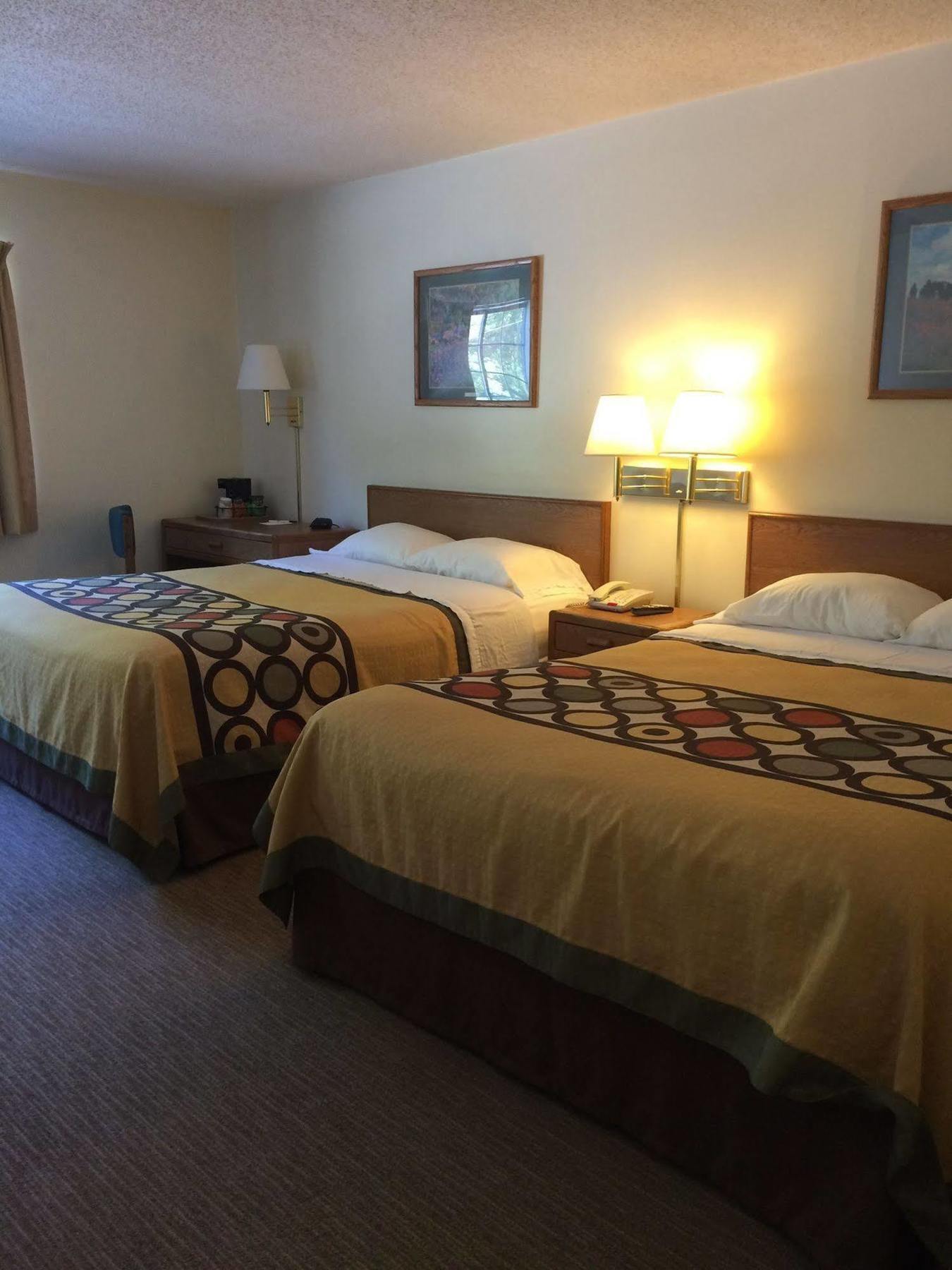 Brookshire Inn Inez 外观 照片