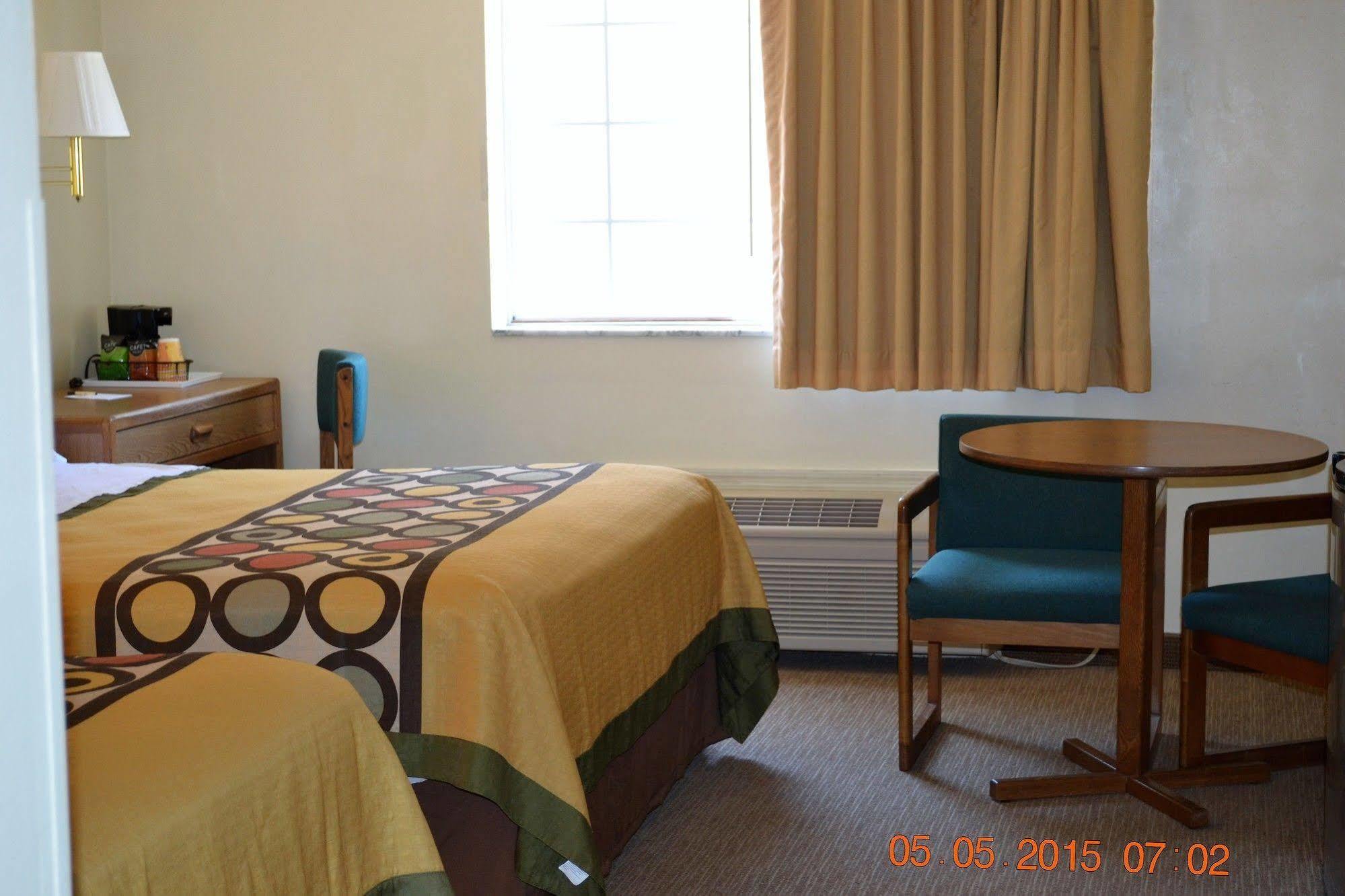 Brookshire Inn Inez 外观 照片